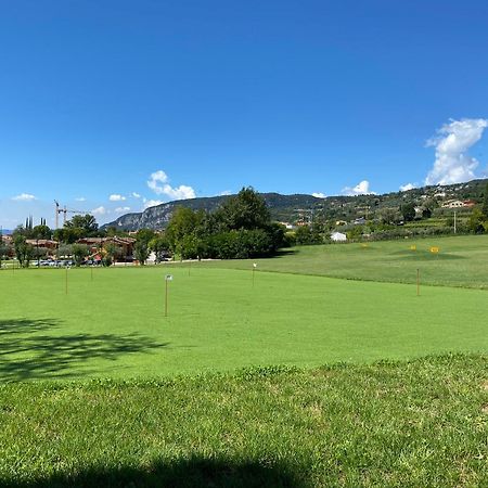 Poiano Garda Resort Appartamenti Экстерьер фото