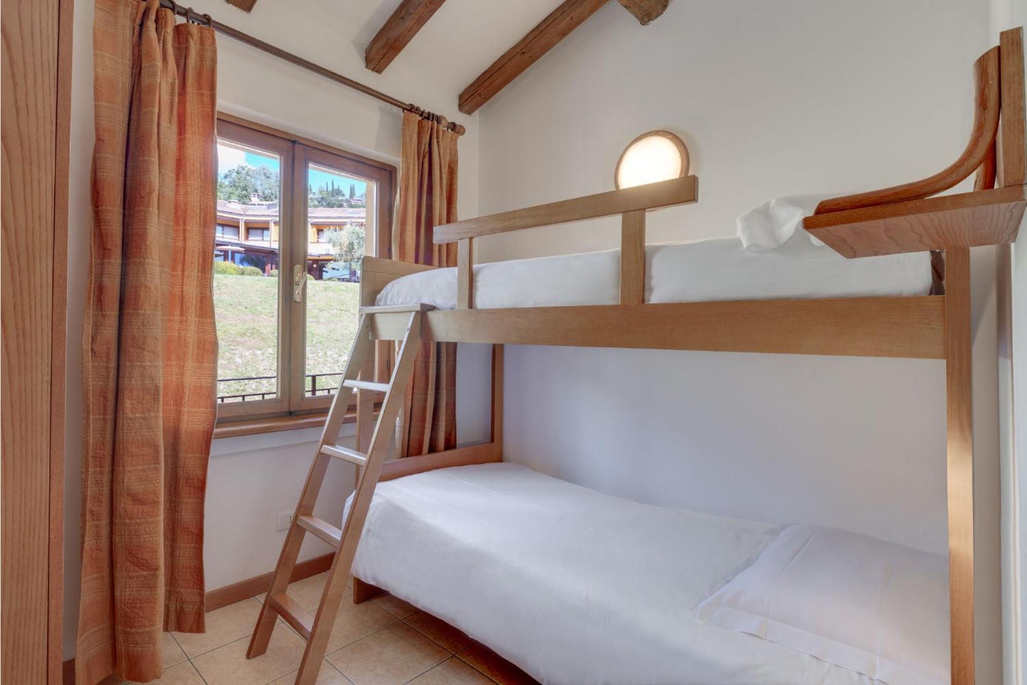 Poiano Garda Resort Appartamenti Экстерьер фото