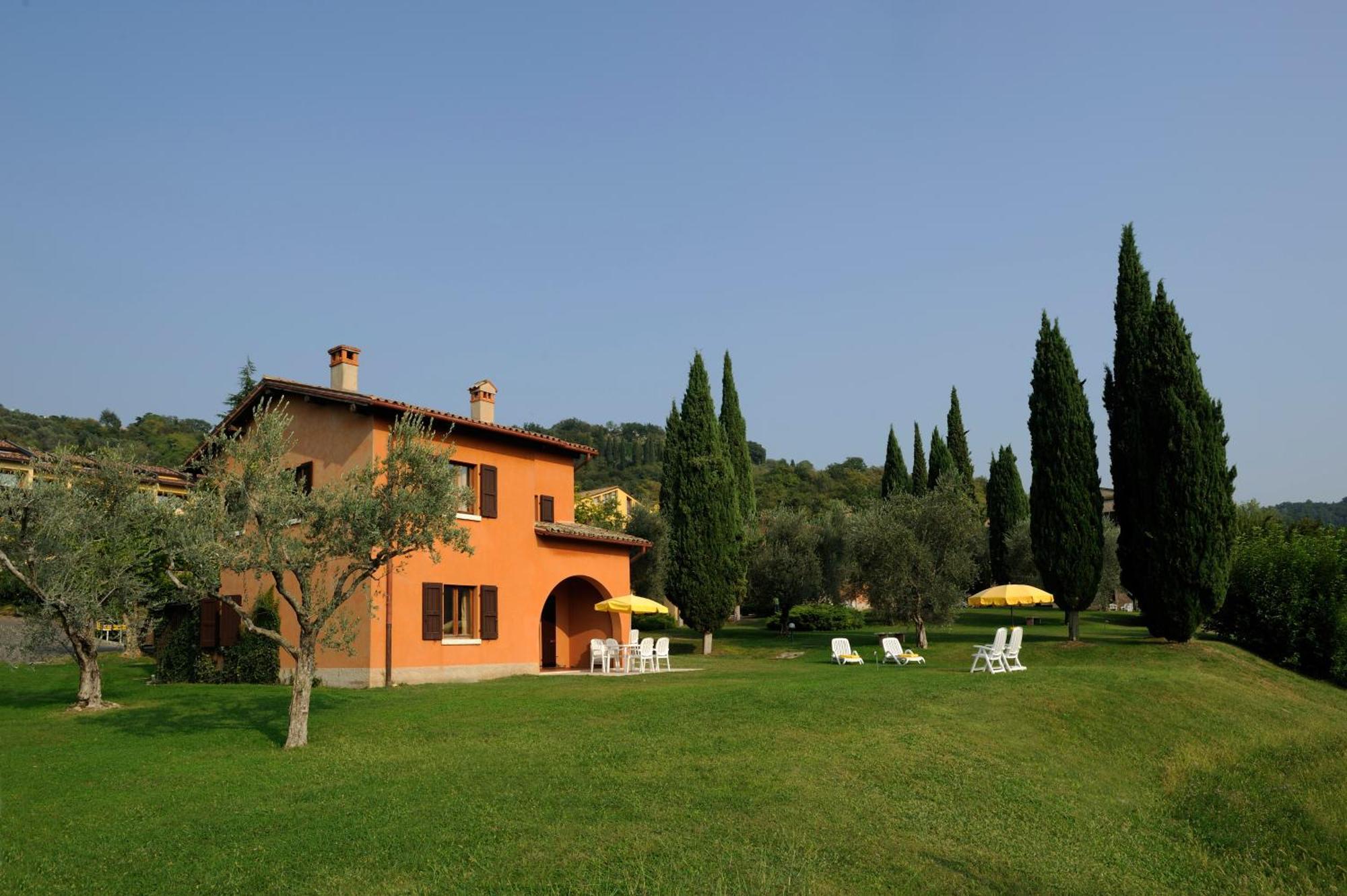 Poiano Garda Resort Appartamenti Экстерьер фото