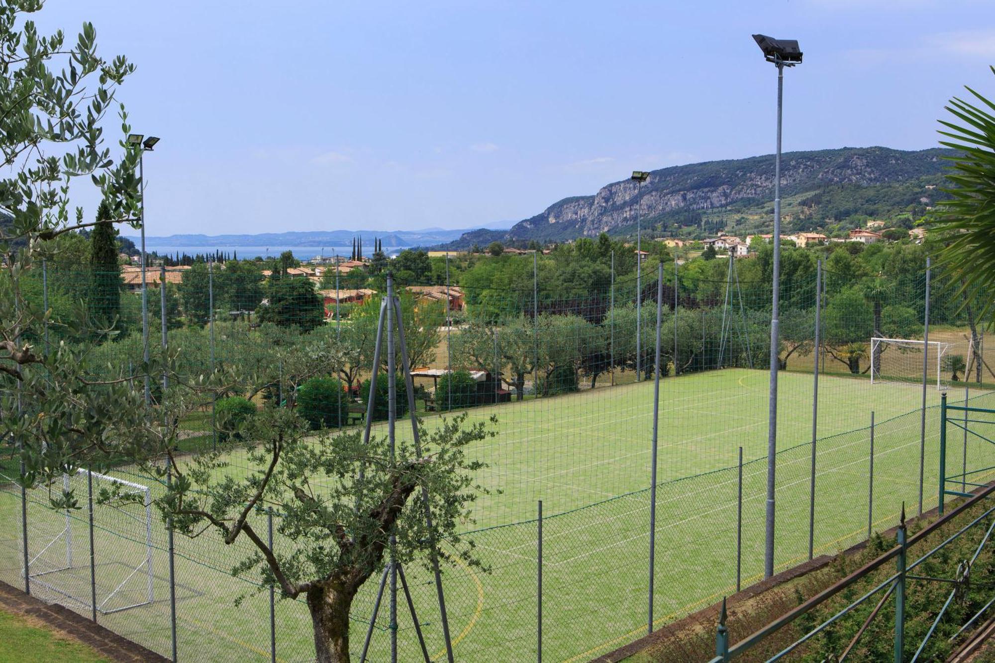 Poiano Garda Resort Appartamenti Экстерьер фото