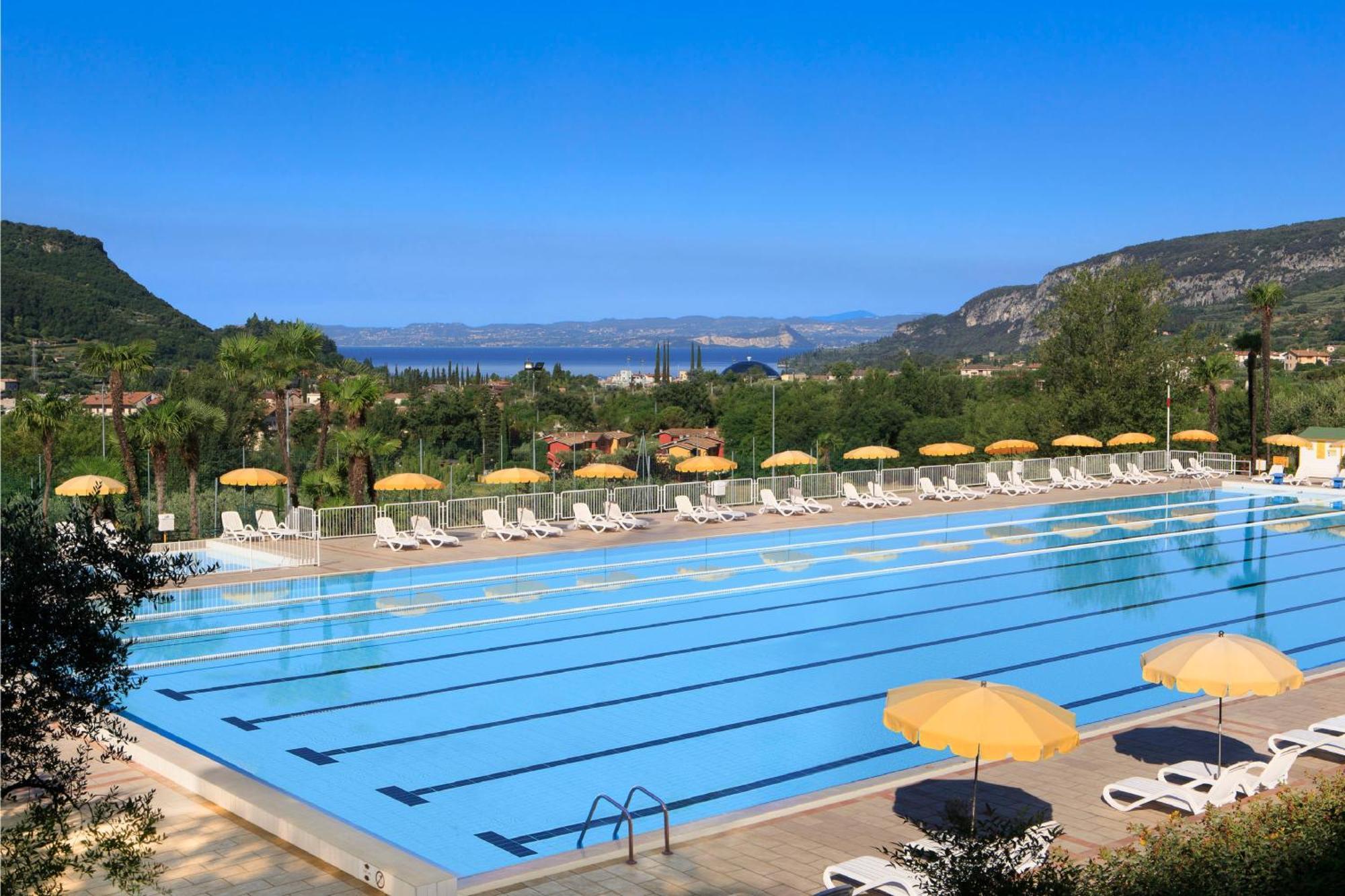 Poiano Garda Resort Appartamenti Экстерьер фото