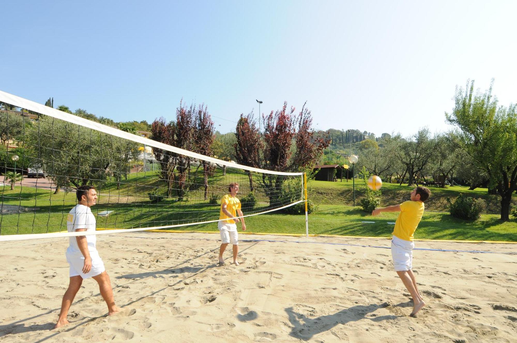 Poiano Garda Resort Appartamenti Экстерьер фото