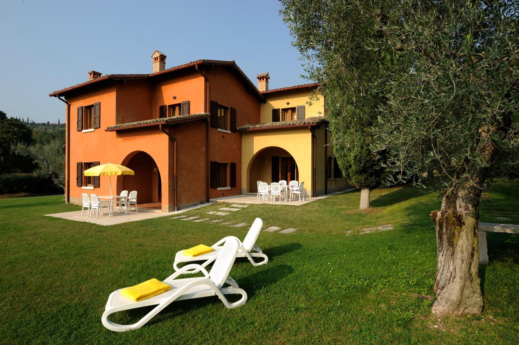 Poiano Garda Resort Appartamenti Экстерьер фото